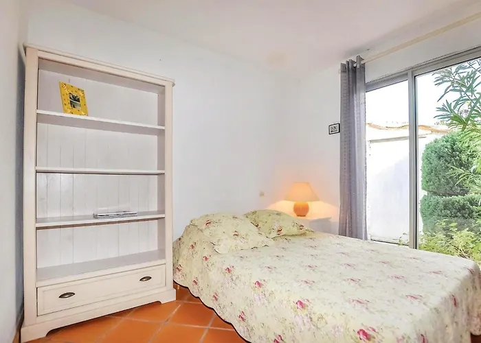 Cozy In St Cyprien With Kitchen Holiday home Saint-Cyprien (Pyrenees-Orientales)